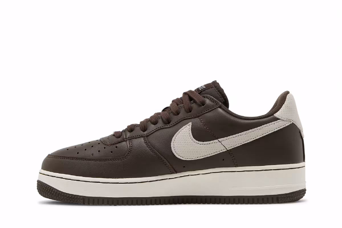 Nike Air Force 1 Dark Chocolate, view 4
