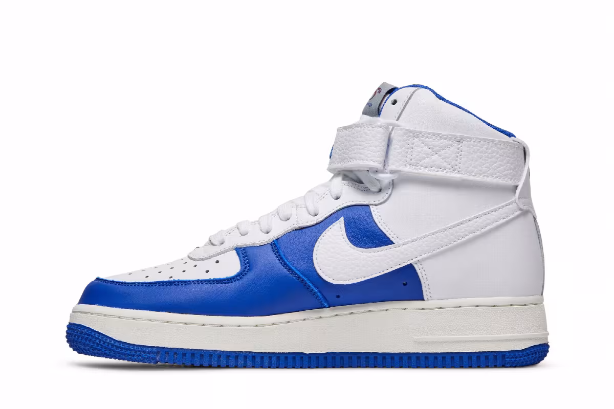 NBA x Nike Air Force 1 High 75th Anniversary - Pistons, view 4