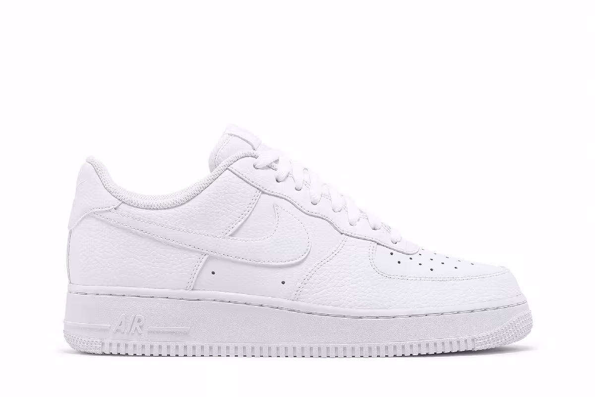 Nike Air Force 1 Low White Metallic Gold, view 2