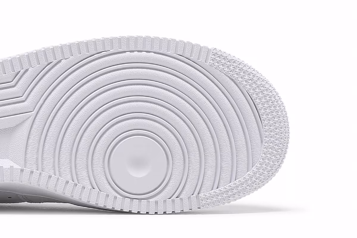 Nike Air Force 1 Low White Metallic Gold, view 6