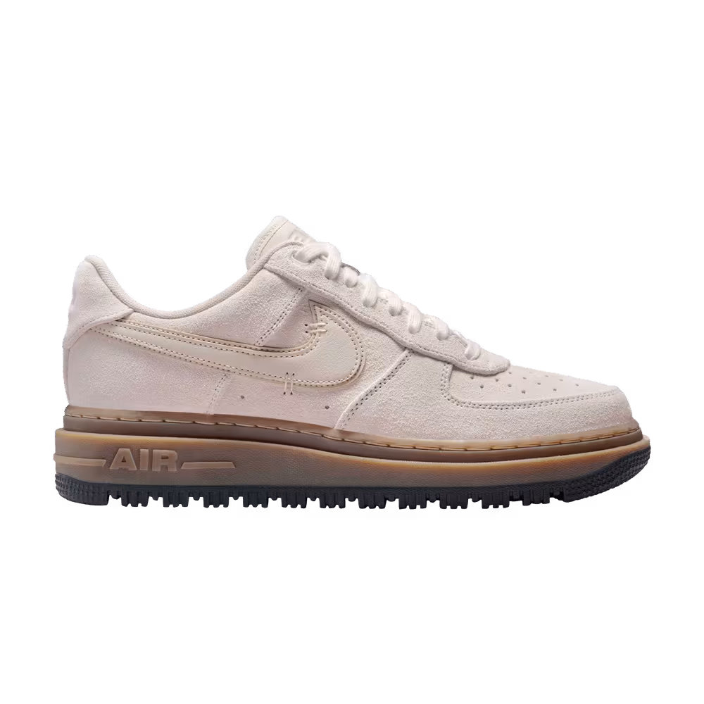 Nike Air Force 1 LX Light Orewood Brown