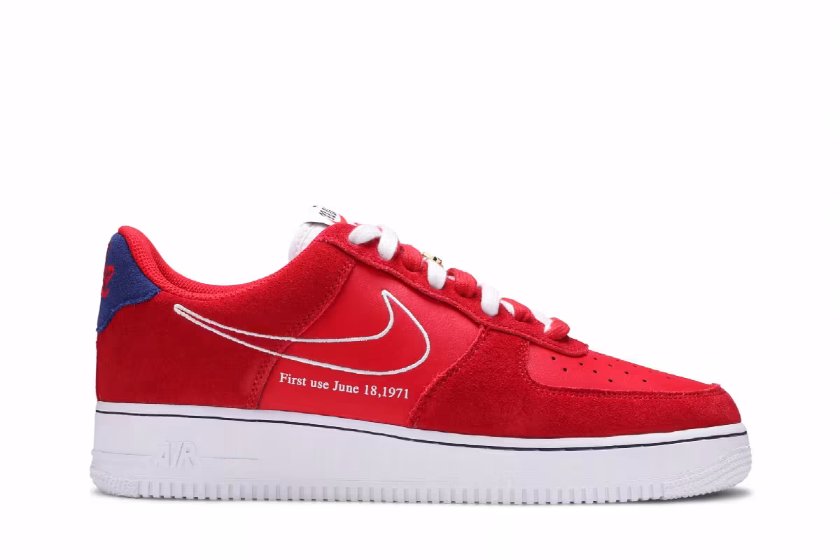 Nike Air Force 1 First Use - University Red, view 2