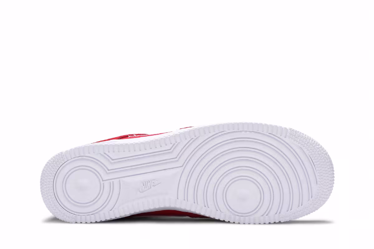 Nike Air Force 1 First Use - University Red, view 5