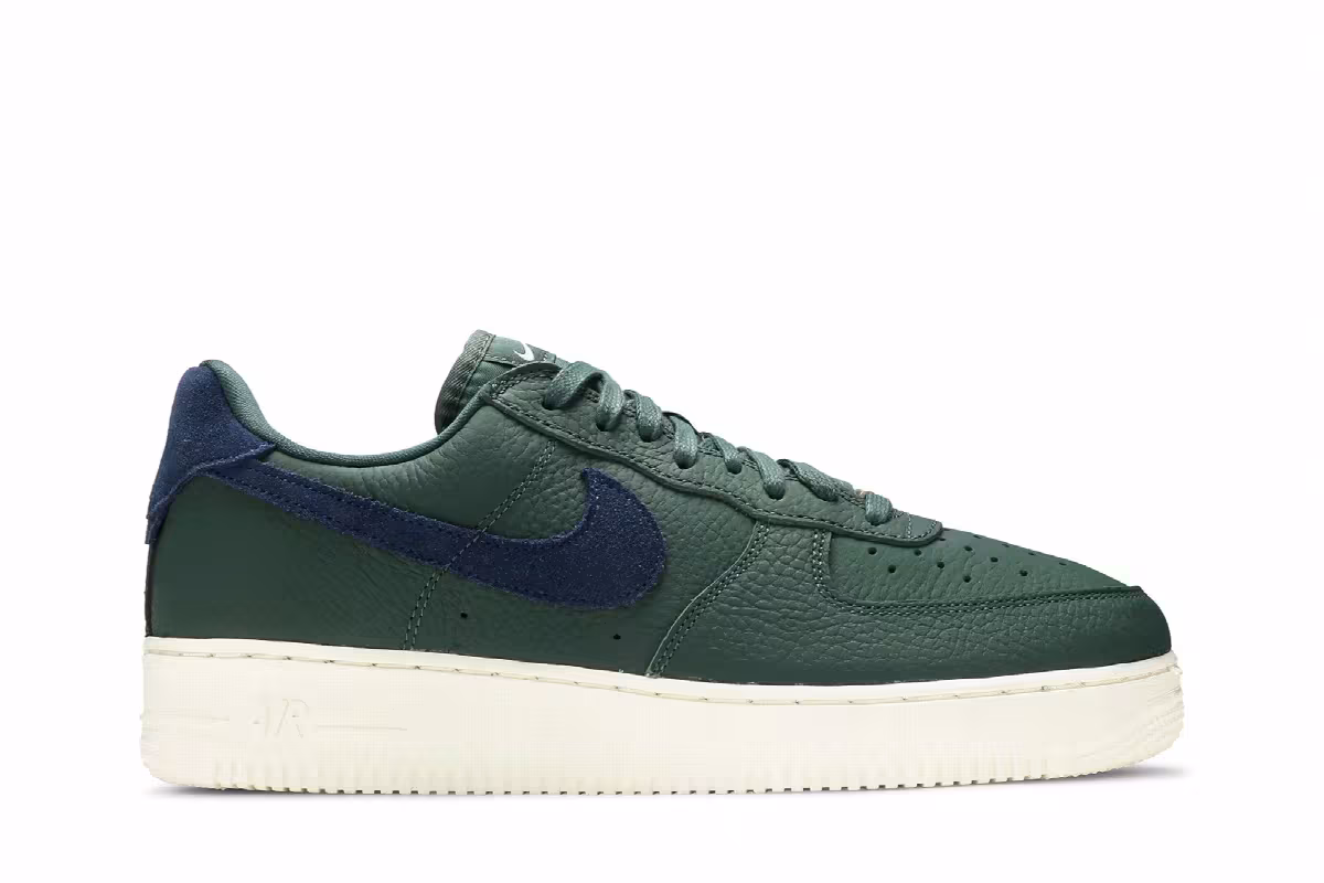 Nike Air Force 1 ’07 Craft Galactic Jade, view 2