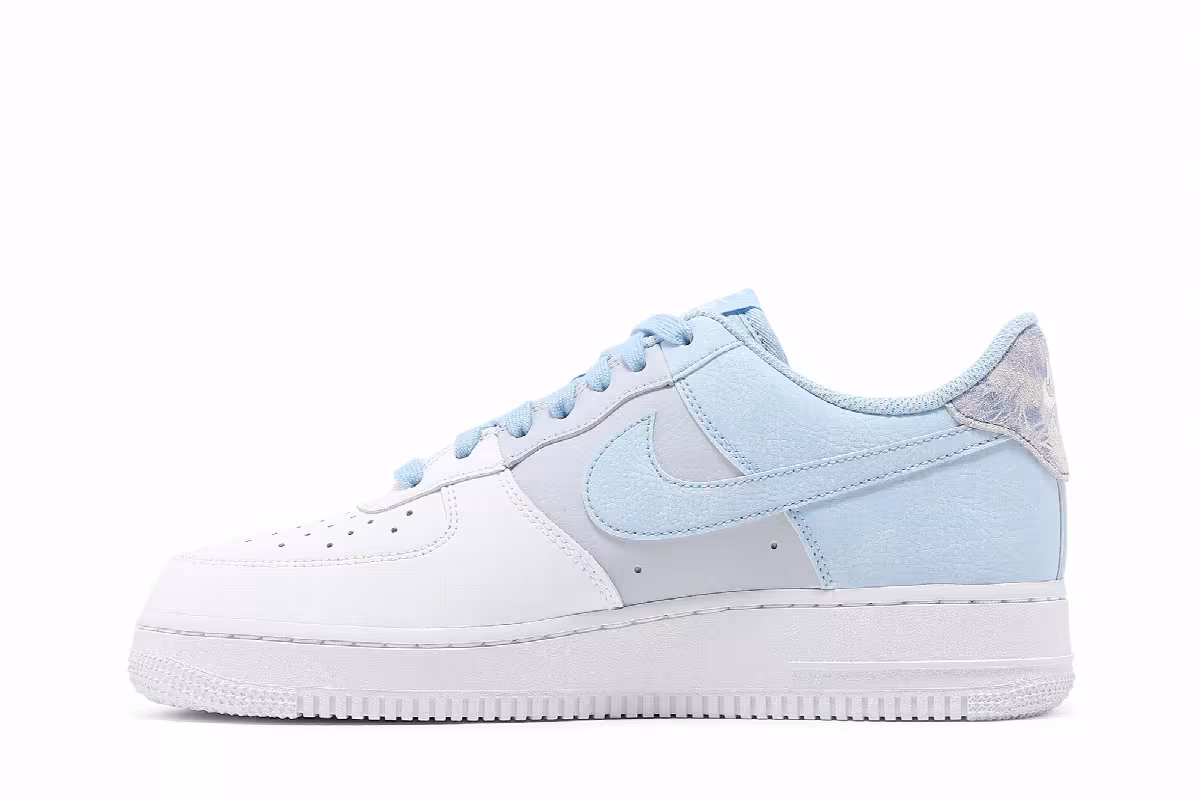 Nike Air Force 1 Psychic Blue, view 4