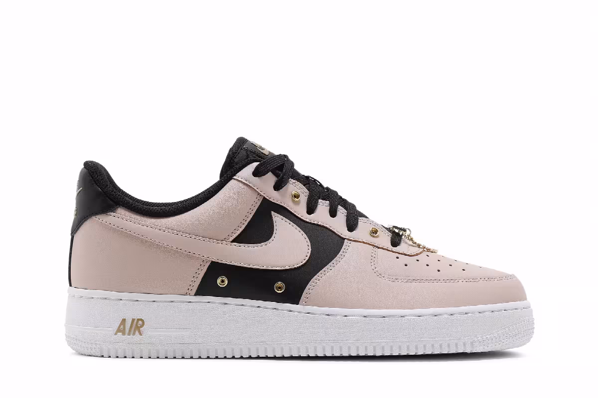 Nike Air Force 1 Particle Beige, view 2