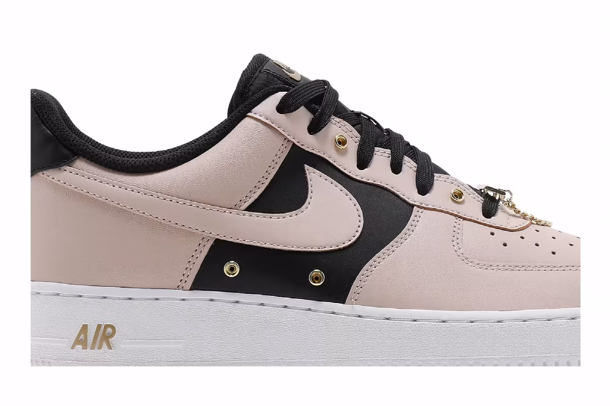 Nike Air Force 1 Particle Beige, view 3