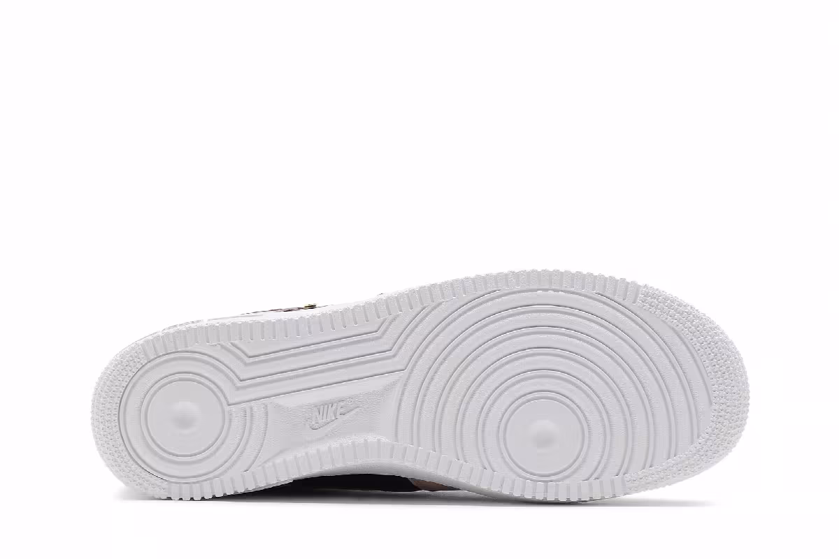 Nike Air Force 1 Particle Beige, view 5