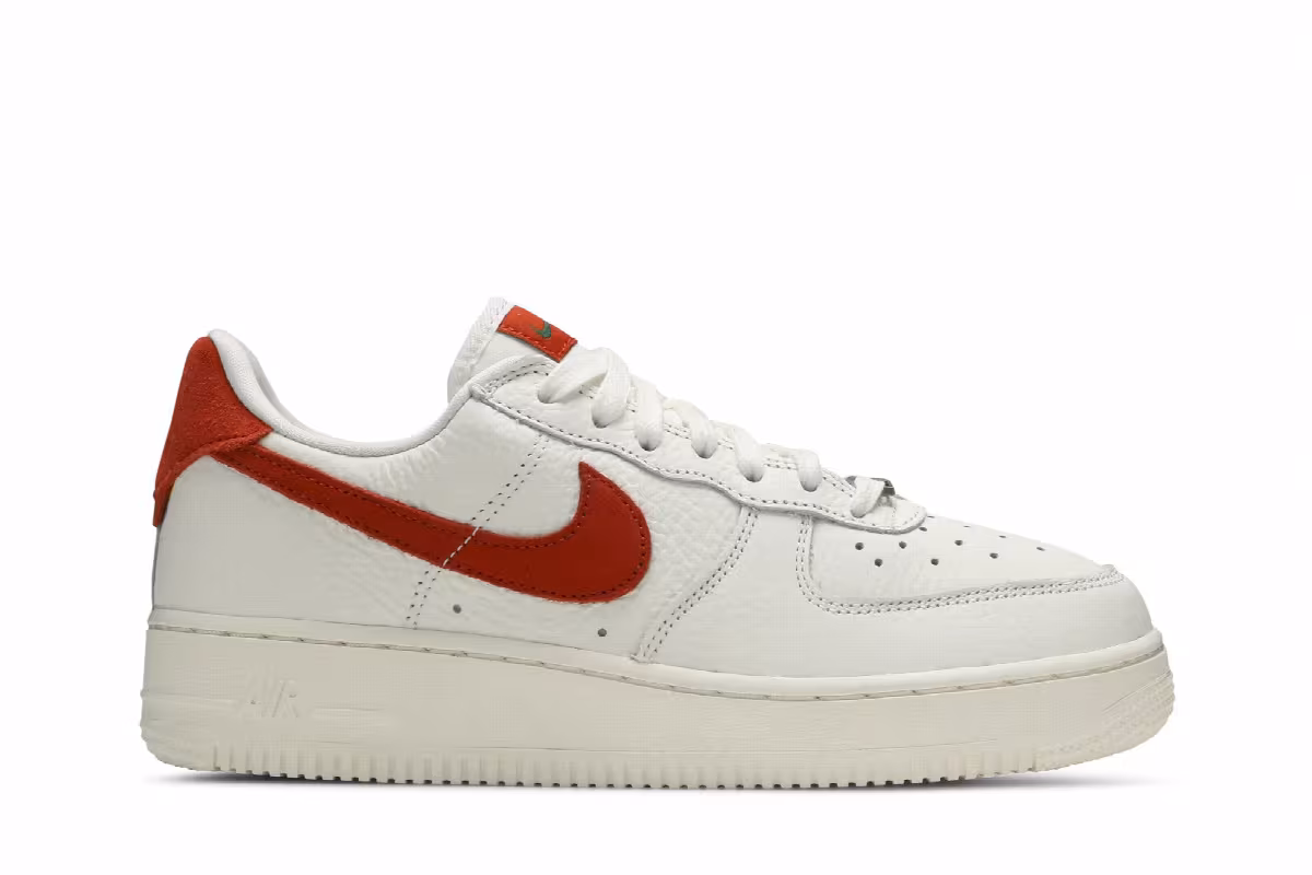 Nike Air Force 1 Sail Mantra Orange, view 2