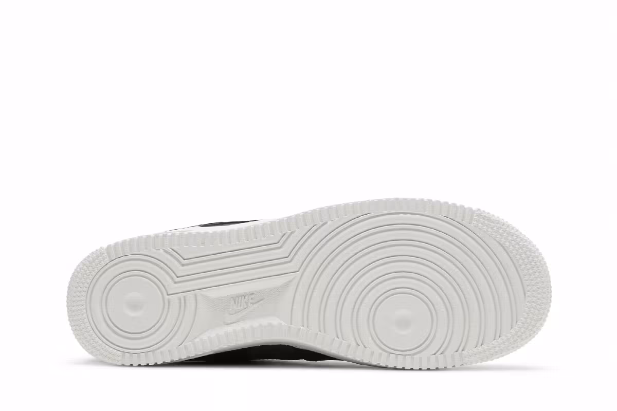 Nike Air Force 1 Low LX Off-Noir, view 5