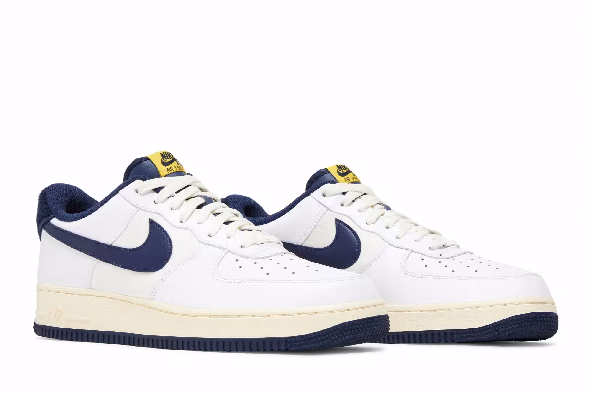 Nike Air Force 1 Varsity Jacket - Michigan, view 9