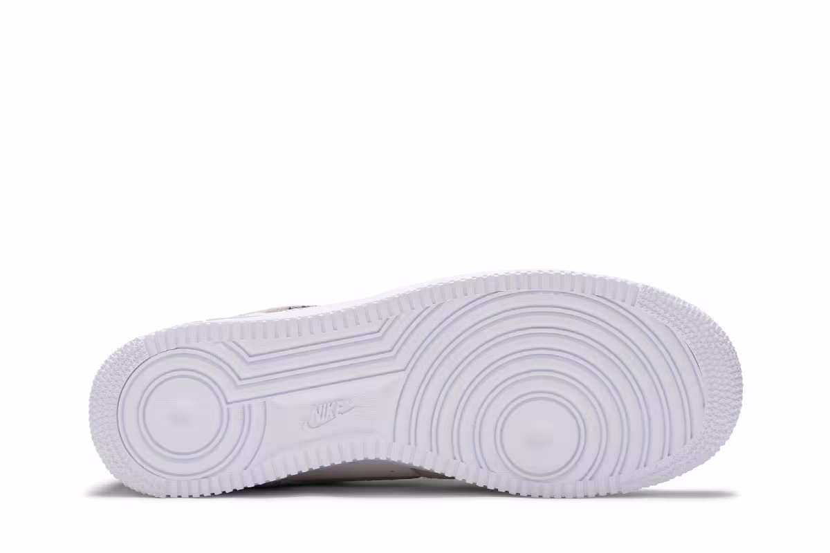 Nike Air Force 1 First Use, view 5