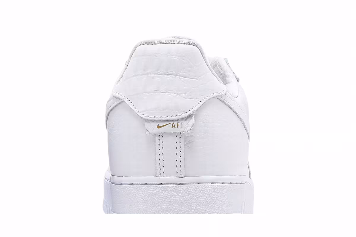 Nike Air Force 1 Triple White, view 8