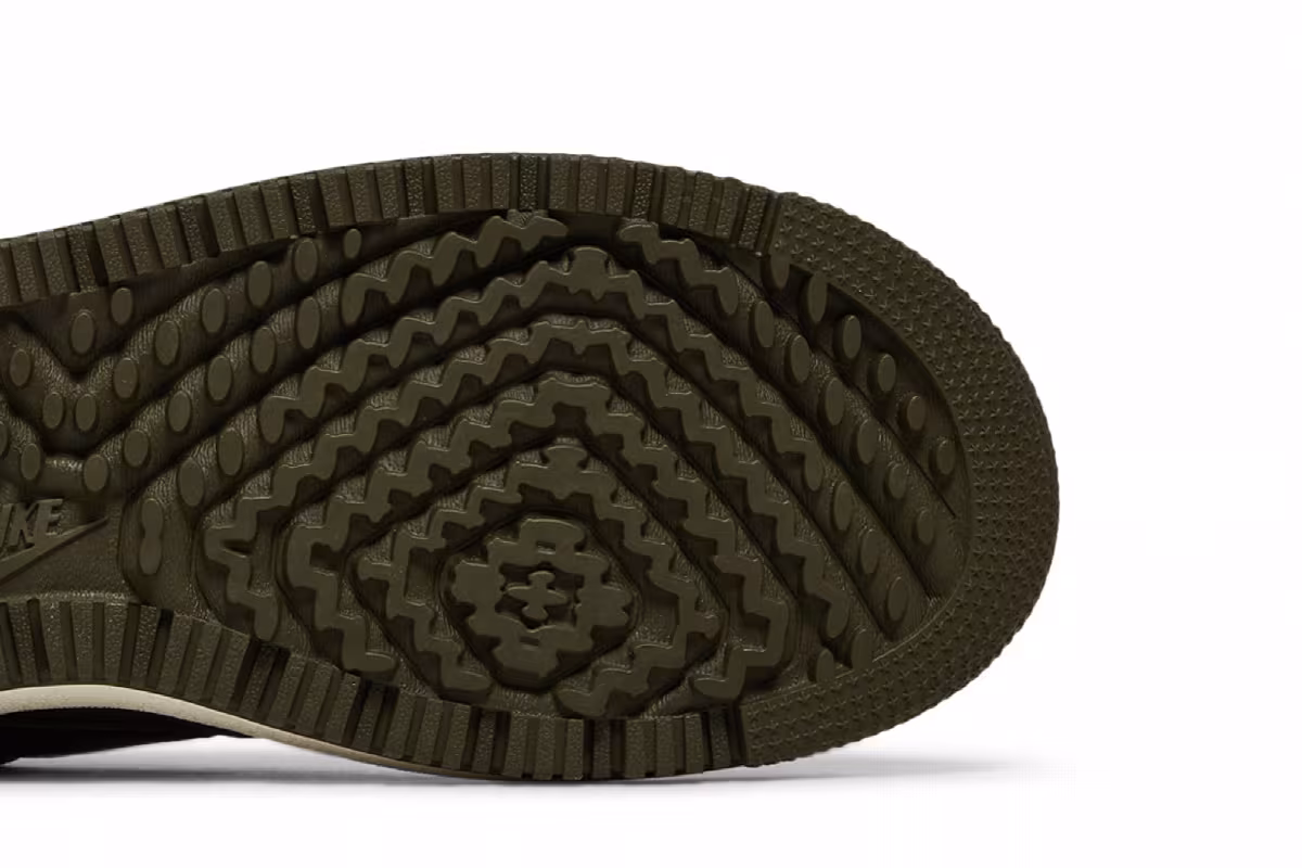 Nike Air Force 1 GTX Boot Medium Olive, view 6