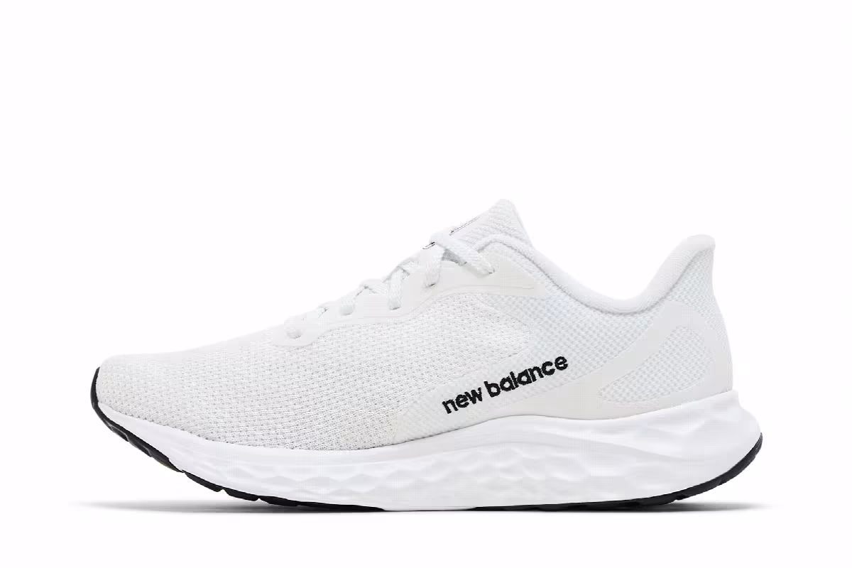 New Balance Fresh Foam Arishi v4 White Reflection Black, view 4