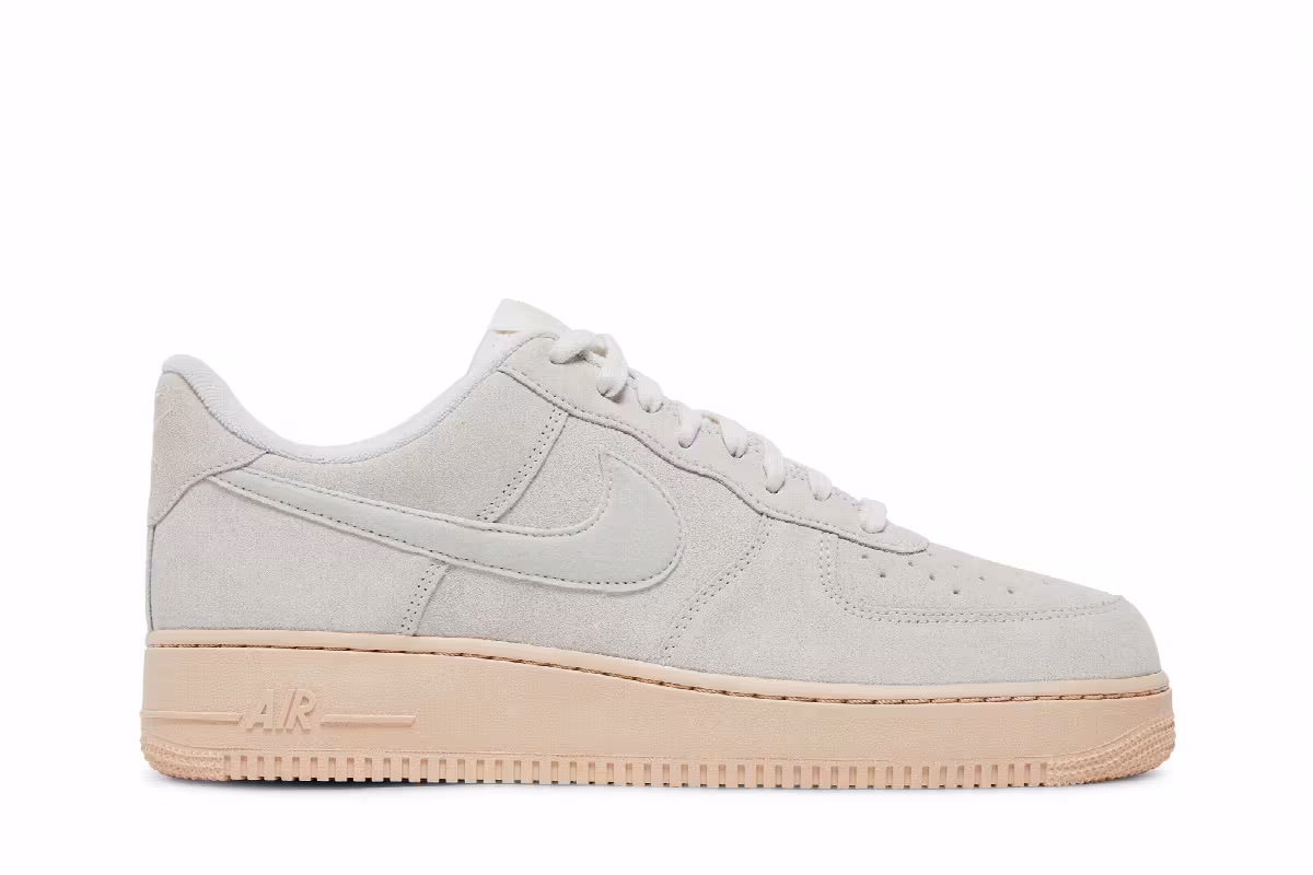 Nike Air Force 1 Winter Premium Summit White, view 2
