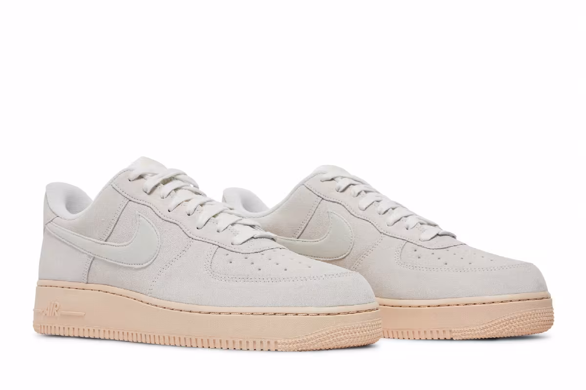 Nike Air Force 1 Winter Premium Summit White, view 9