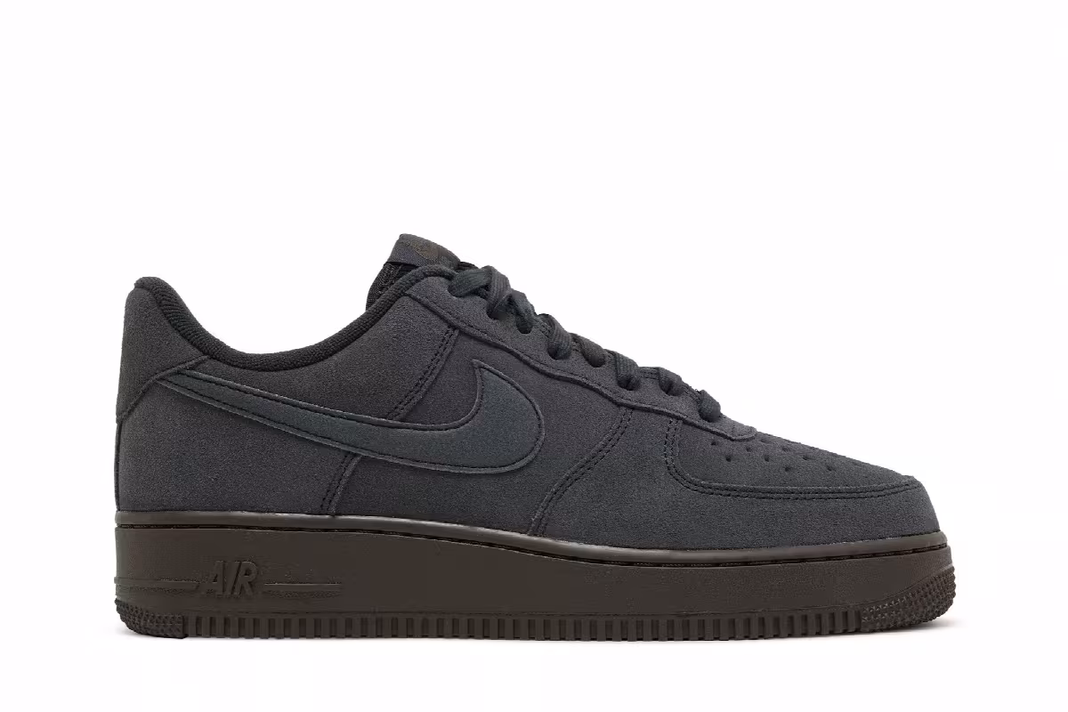 Nike Air Force 1 Winter Premium Off Noir Dark Chocolate, view 2