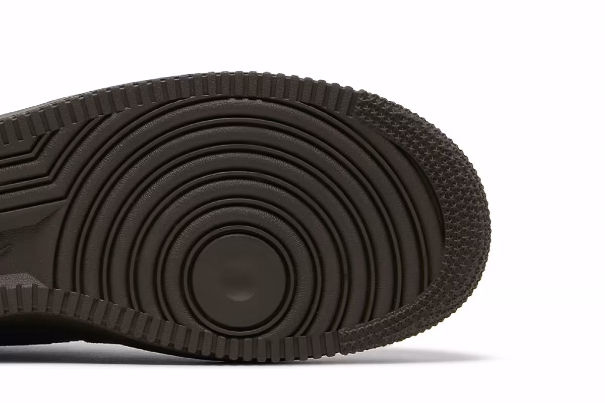 Nike Air Force 1 Winter Premium Off Noir Dark Chocolate, view 6