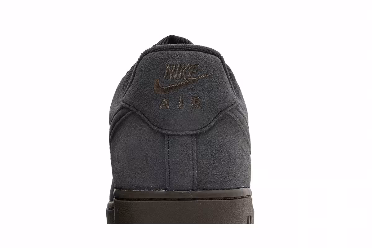 Nike Air Force 1 Winter Premium Off Noir Dark Chocolate, view 8