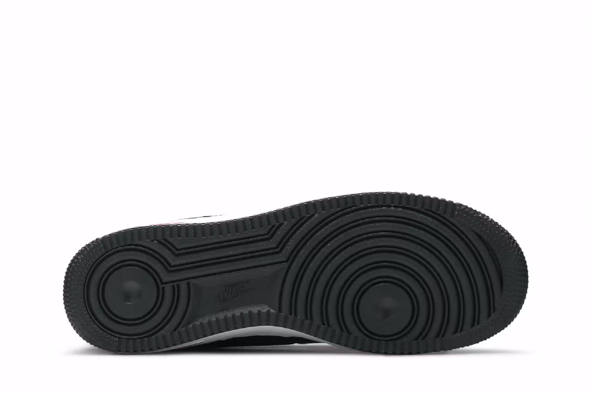 Nike Air Force 1 Low Technical Stitch - Bred, view 5