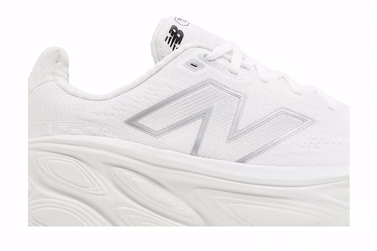 New Balance Fresh Foam X More v5 Reflection Silver Metallic, view 3