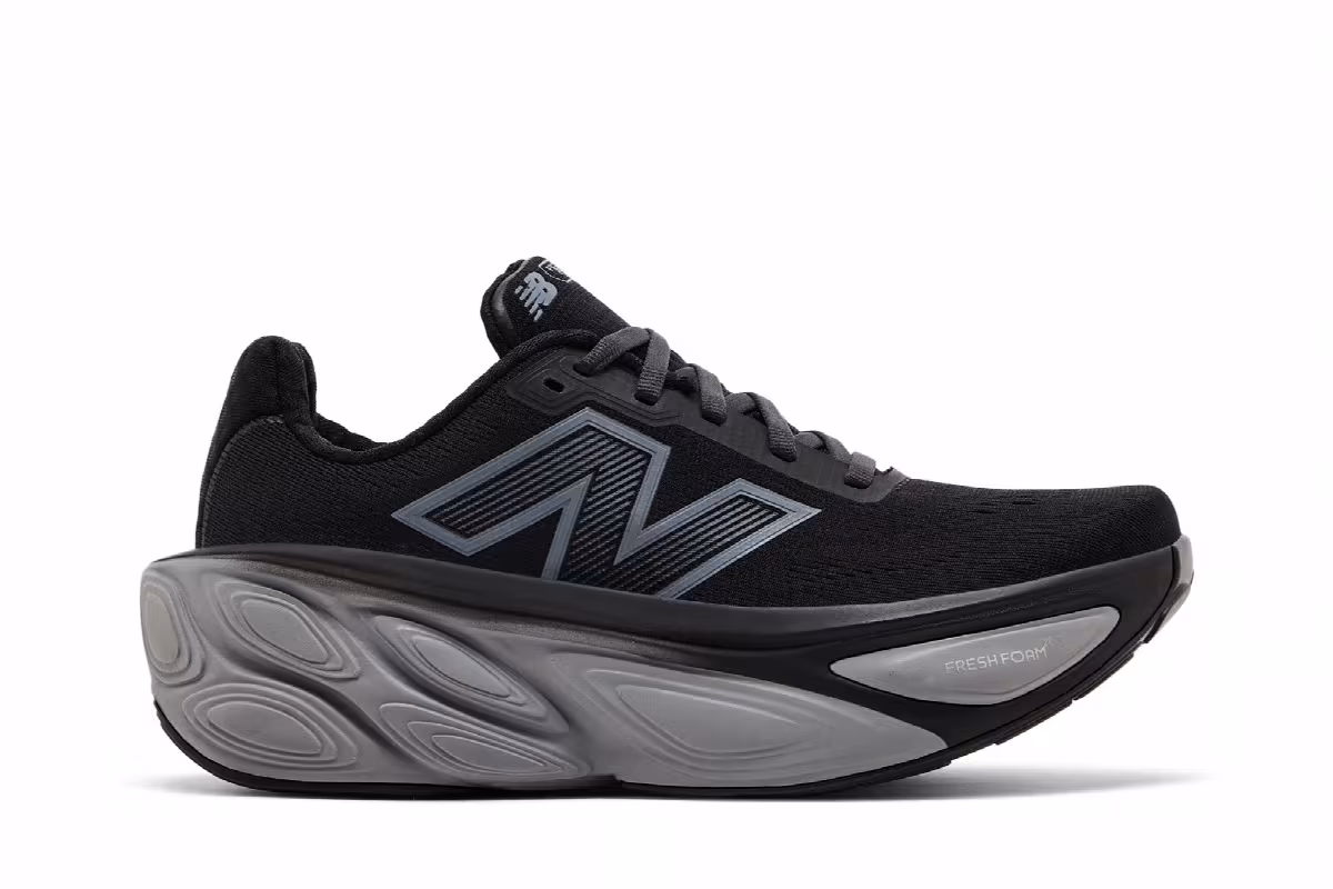 New Balance Women's Fresh Foam X More v5 Phantom, view 2