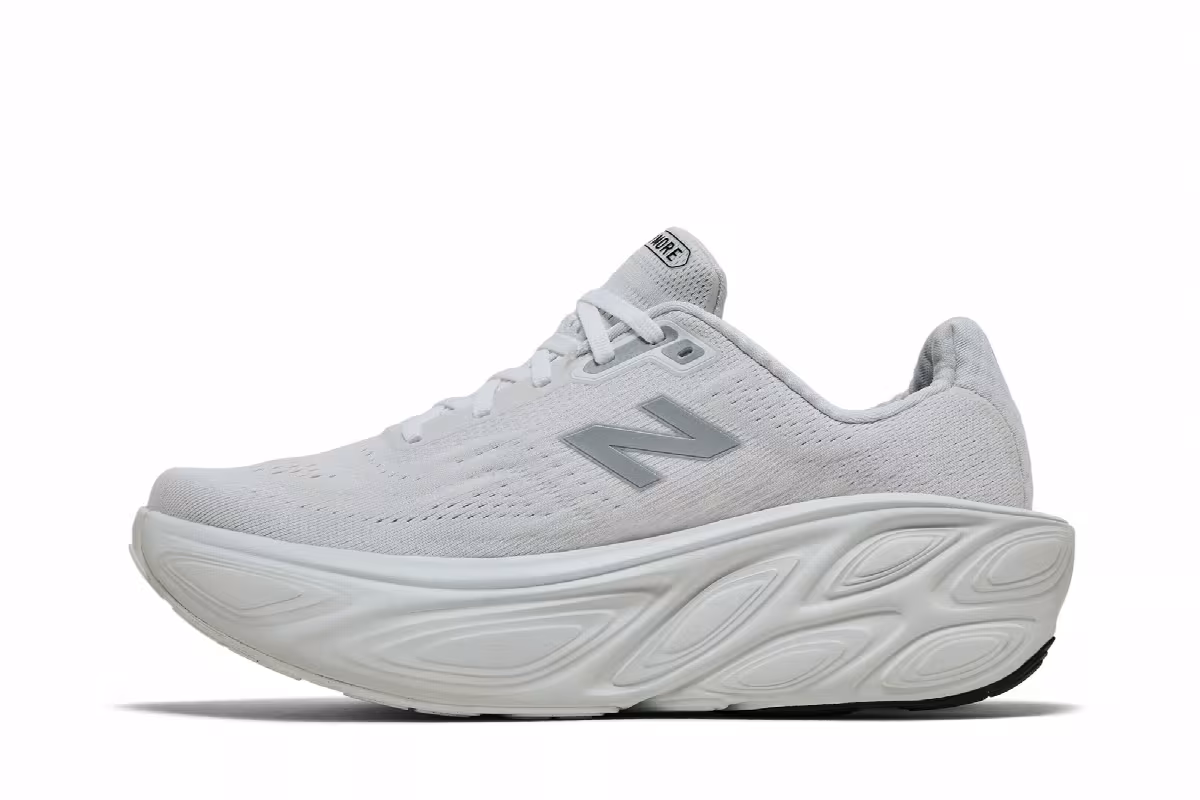 New Balance Fresh Foam X More v5 2E Wide Reflection Silver Metallic, view 4
