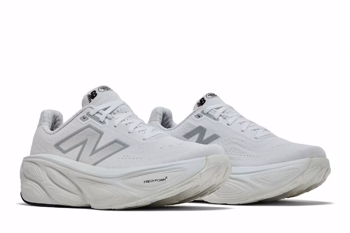 New Balance Fresh Foam X More v5 2E Wide Reflection Silver Metallic, view 9