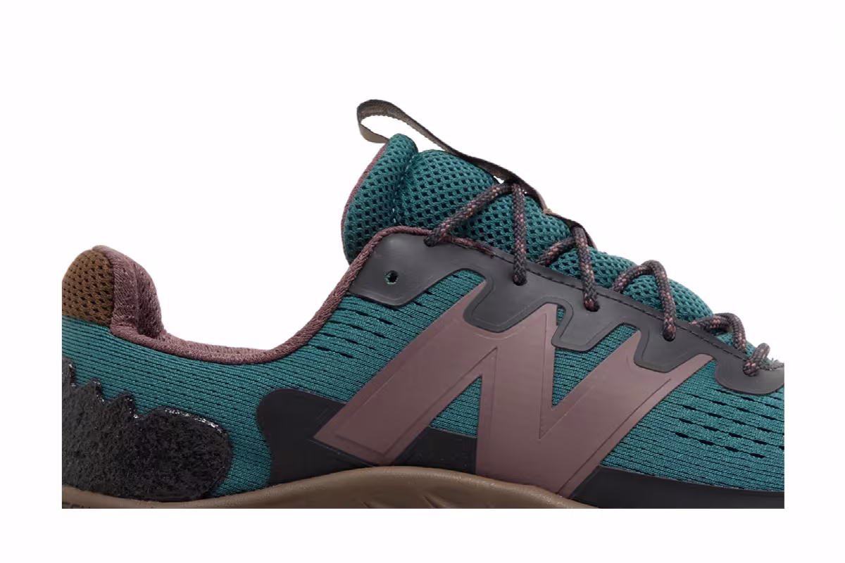 New Balance Fresh Foam X More Trail v3 New Spruce Dark Mushroom, view 3