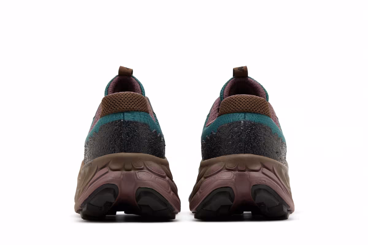 New Balance Fresh Foam X More Trail v3 New Spruce Dark Mushroom, view 7