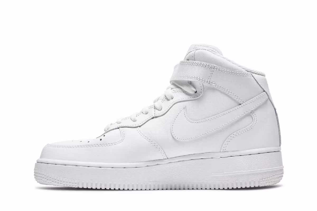 Nike Women's Air Force 1 Triple White, view 4