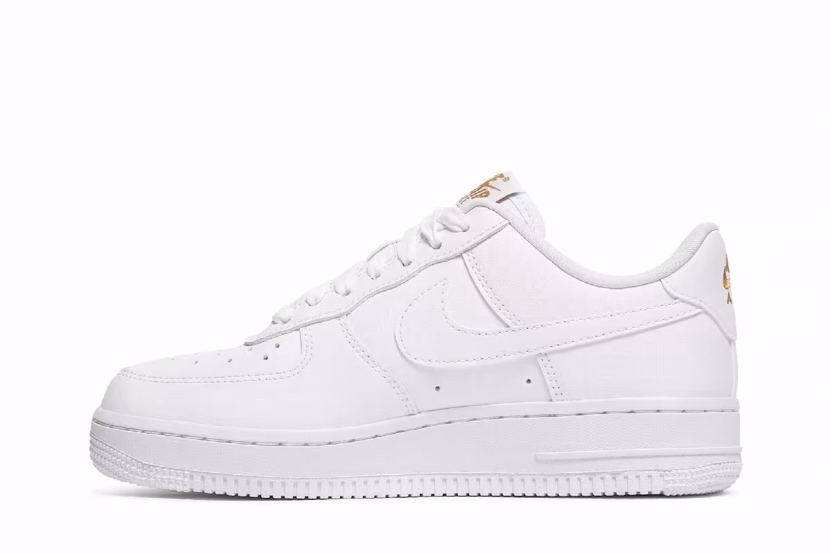 Nike Women's Air Force 1 Lucky Charms, view 4
