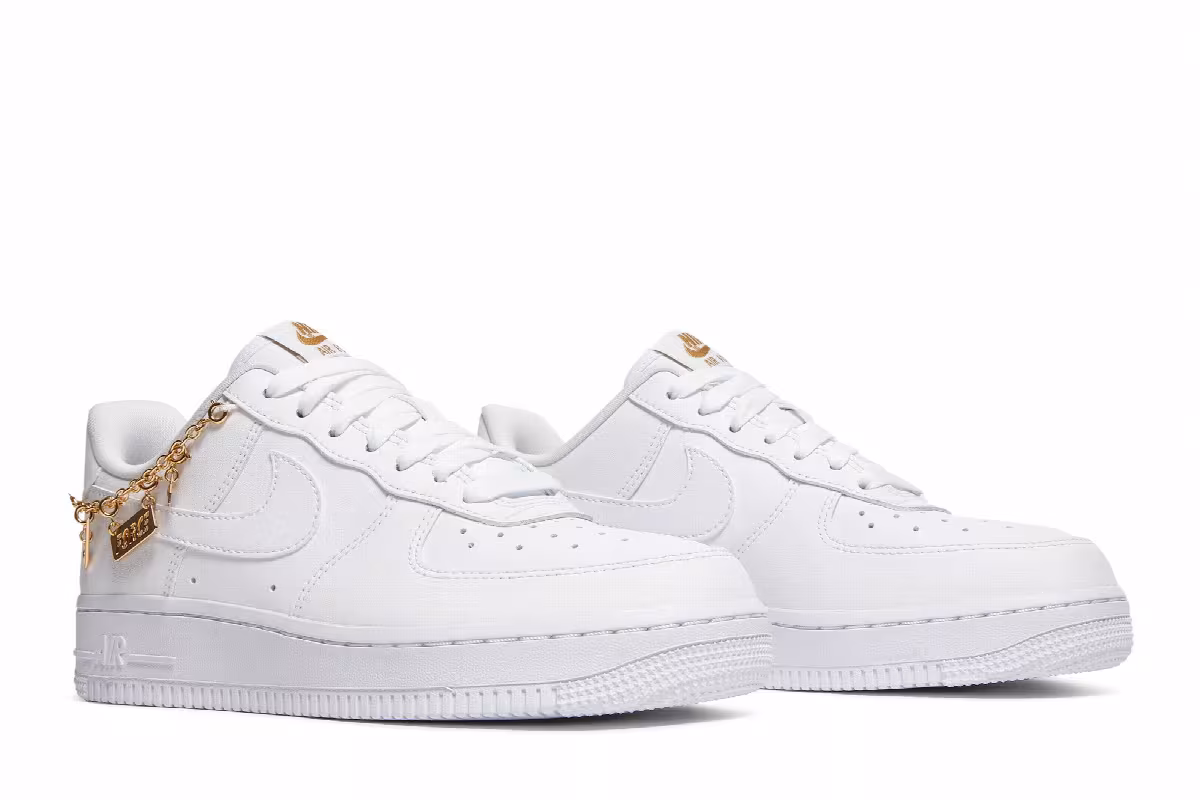 Nike Women's Air Force 1 Lucky Charms, view 9