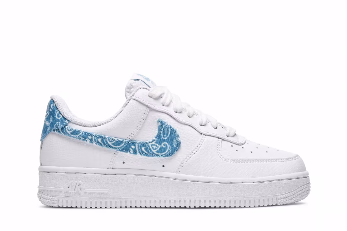 Nike Women's Air Force 1 Blue Paisley, view 2