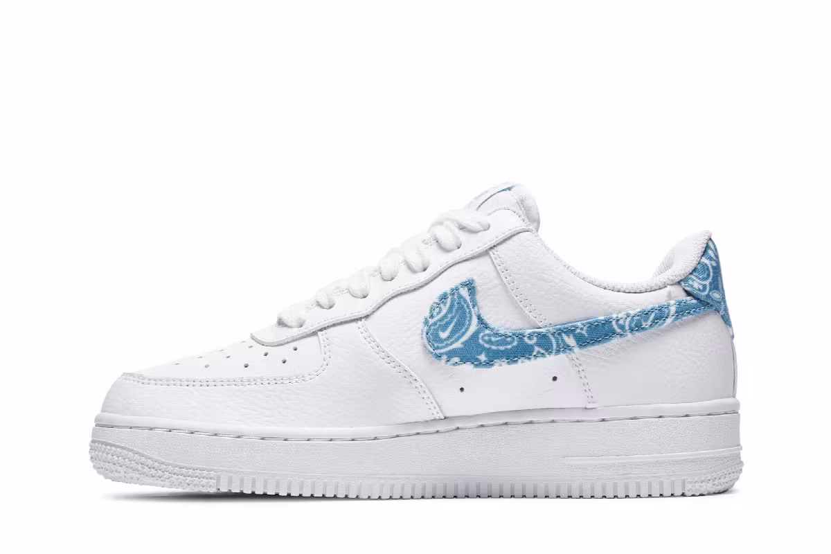 Nike Women's Air Force 1 Blue Paisley, view 4