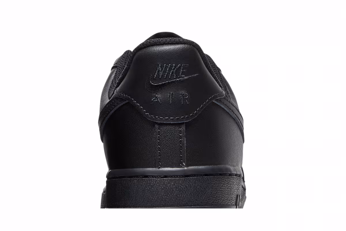 Nike Women's Air Force 1 Triple Black, view 8
