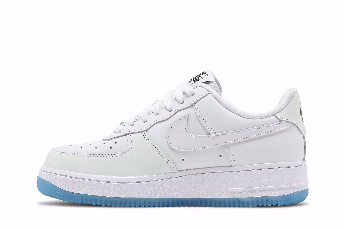 Nike Women's Air Force 1 UV Reactive, view 4