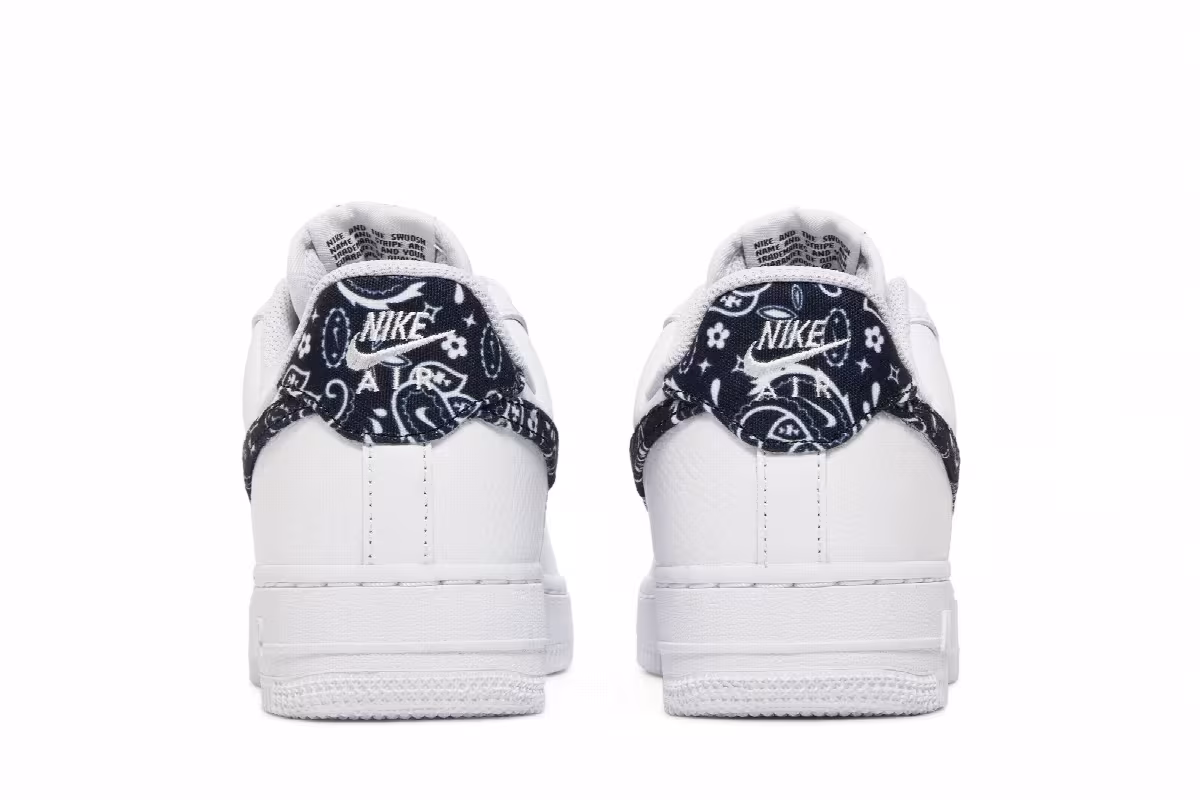 Nike Women's Air Force 1 Black Paisley, view 7