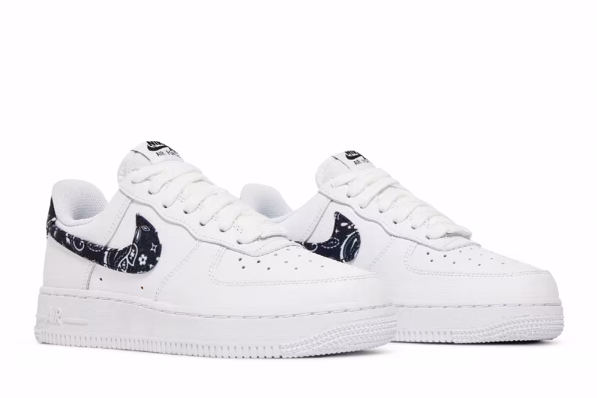 Nike Women's Air Force 1 Black Paisley, view 9