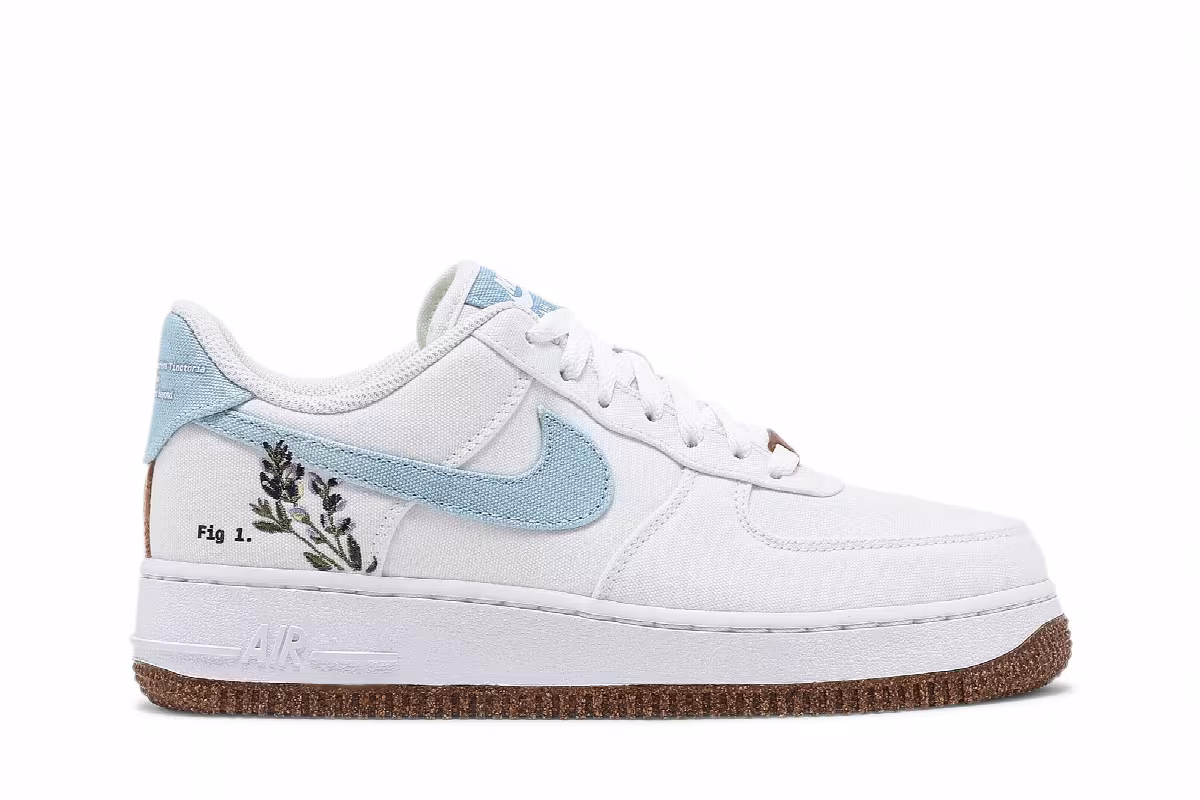 Nike Women's Air Force 1 Indigo, view 2