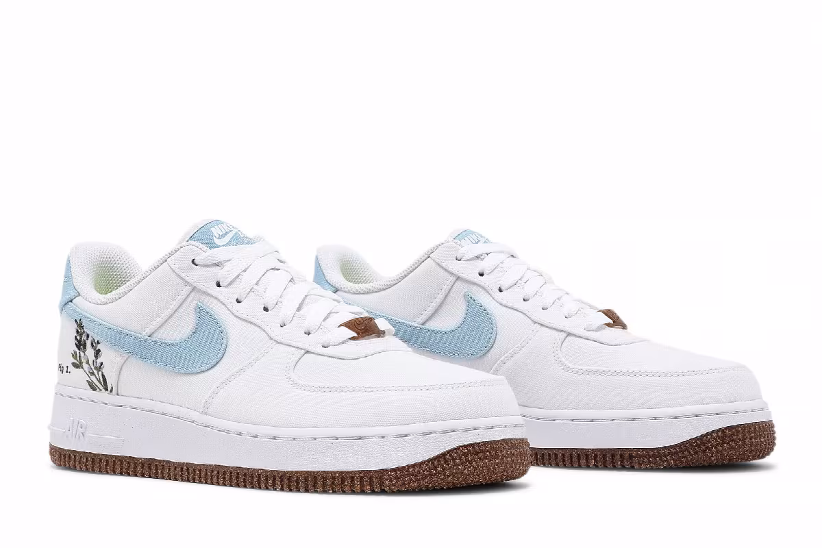 Nike Women's Air Force 1 Indigo, view 9