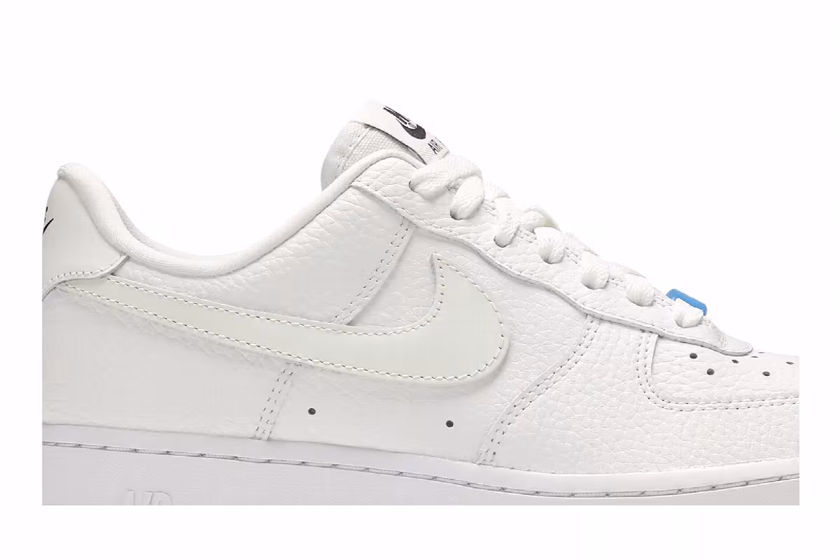 Nike Women's Air Force 1 UV Reactive Swoosh, view 3