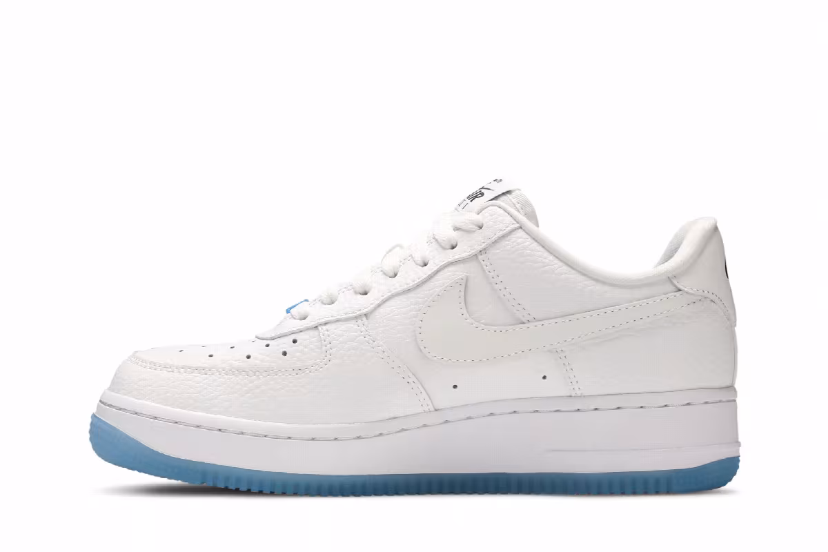Nike Women's Air Force 1 UV Reactive Swoosh, view 4