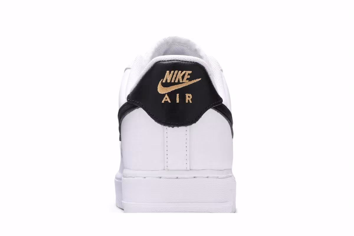 Nike Women's Air Force 1 White Black, view 8