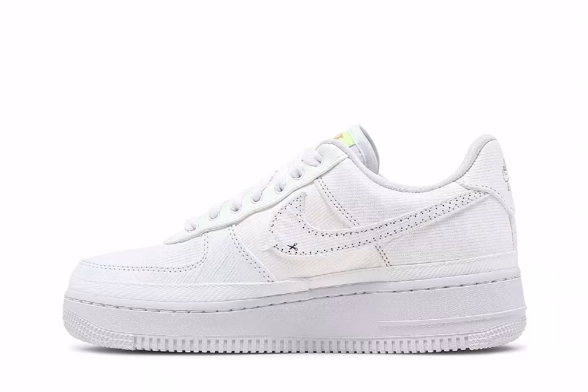 Nike Women's Air Force 1 Pastel Reveal, view 4