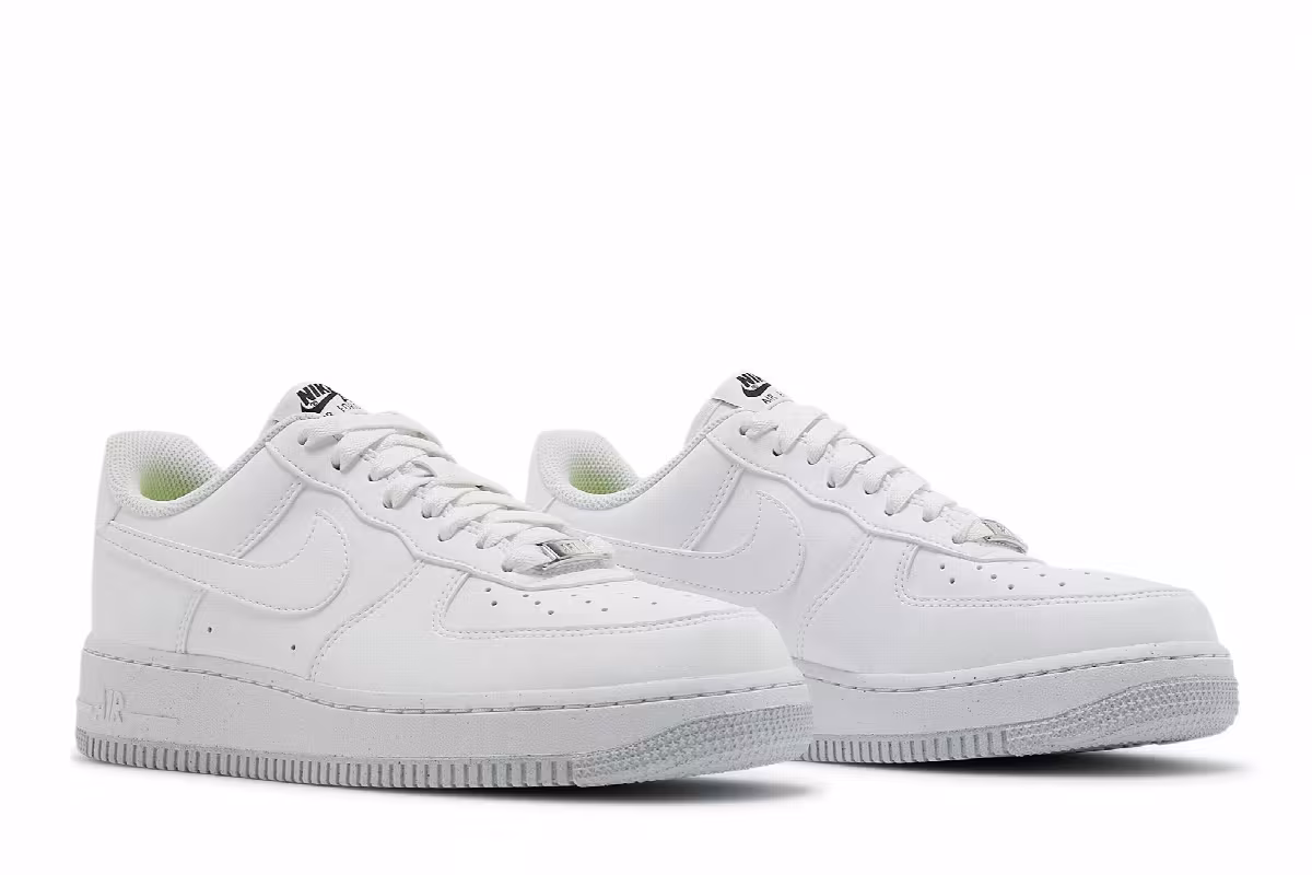 Nike Women's Air Force 1 Move To Zero - Triple White, view 9