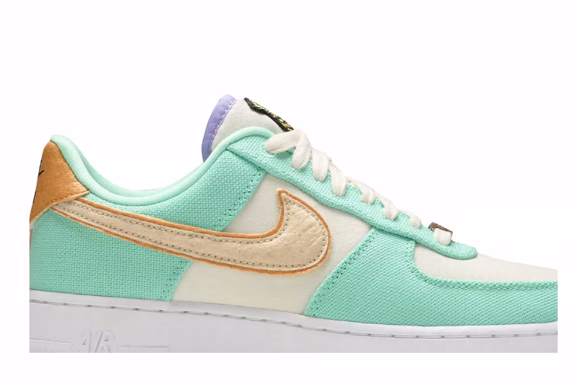 Nike Women's Air Force 1 Happy Pineapple, view 3