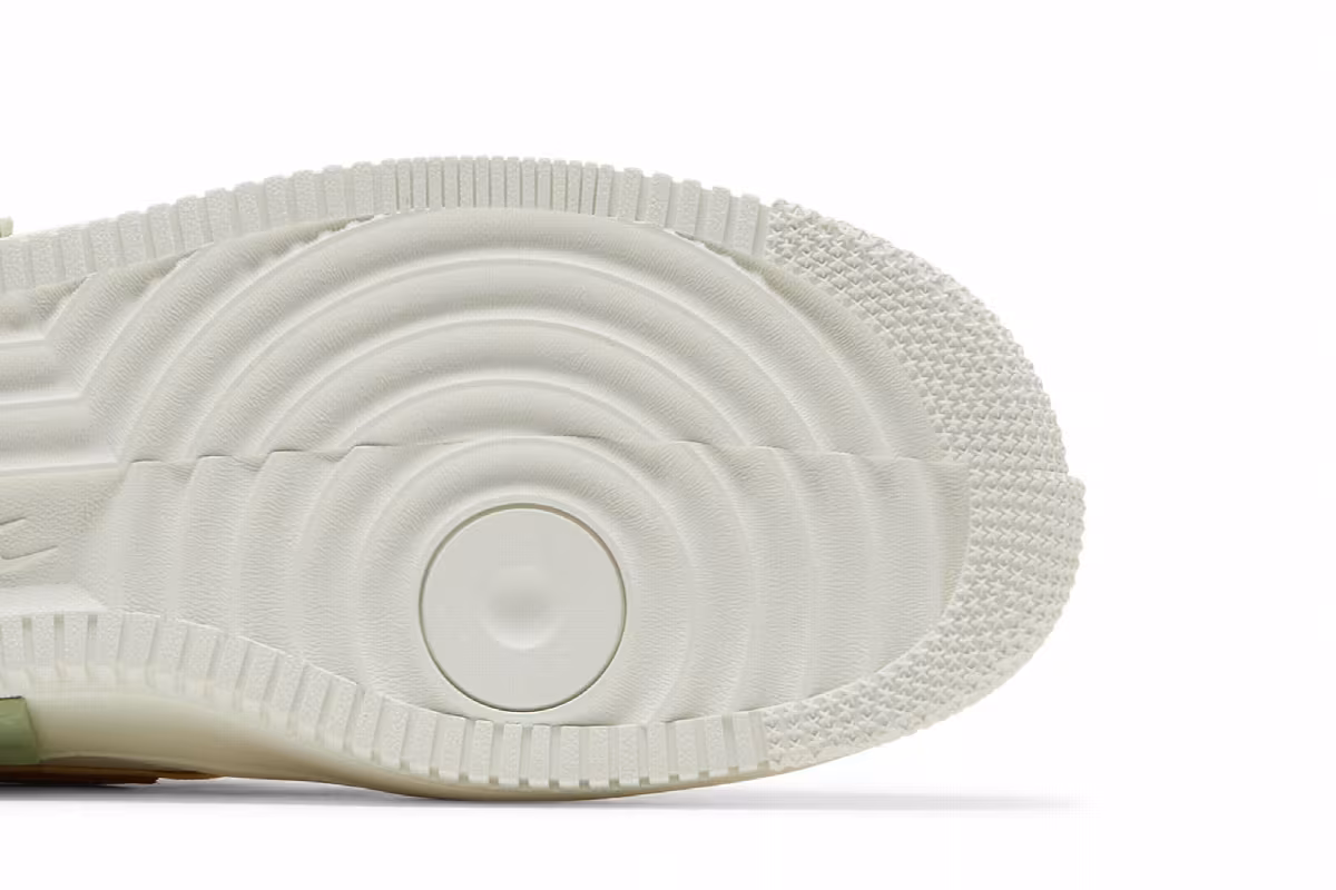 Nike Women's Air Force 1 Fontanka St. Petersburg Raves, view 6