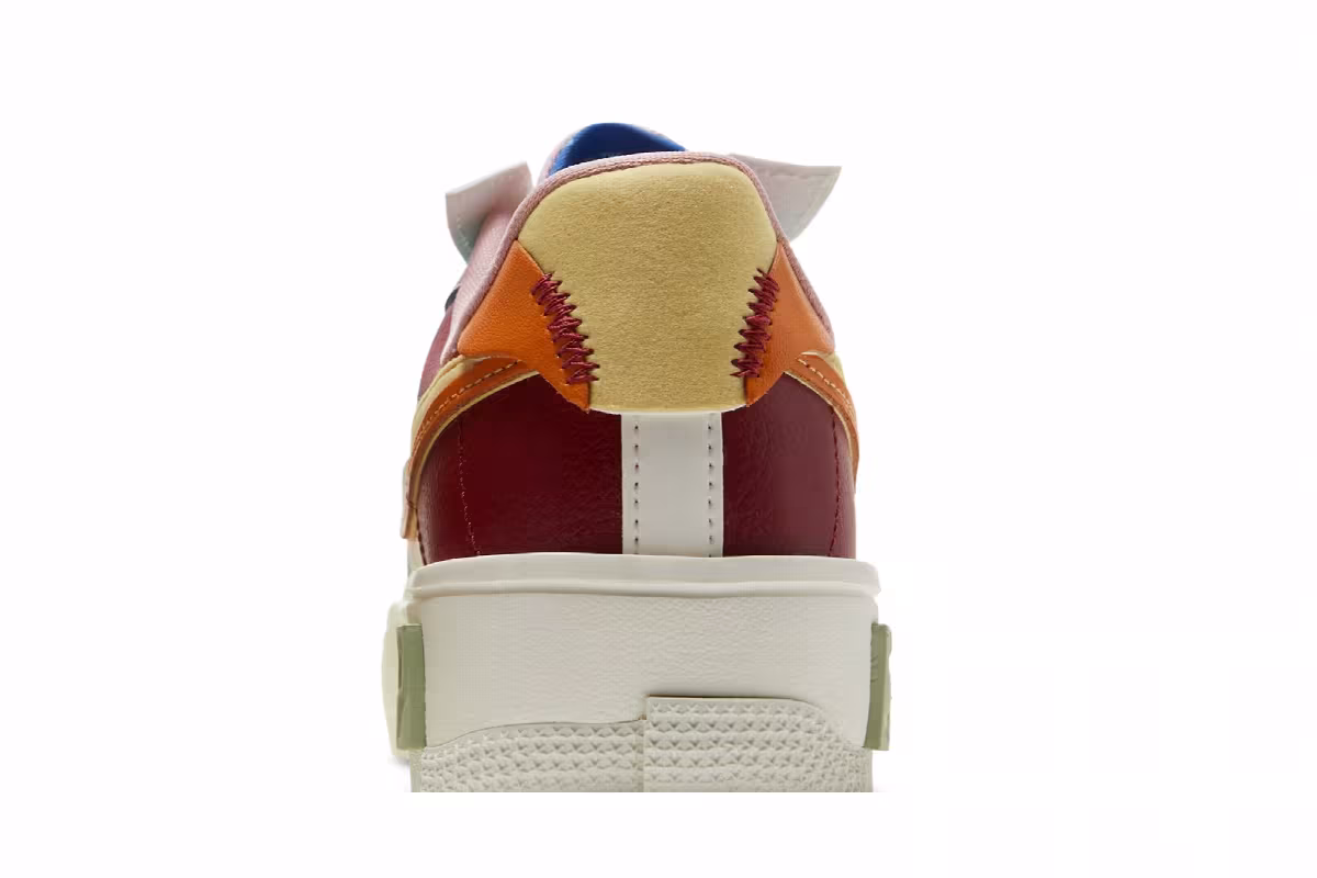 Nike Women's Air Force 1 Fontanka St. Petersburg Raves, view 8